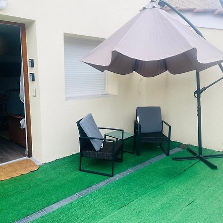 Le Petit Prince , Jolie Maisonnette Terrasse Netflix Parking Prive Jeux De Societe Bourg-en-Bresse Exteriér fotografie