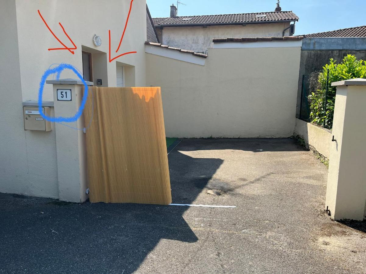 Le Petit Prince , Jolie Maisonnette Terrasse Netflix Parking Prive Jeux De Societe Bourg-en-Bresse Exteriér fotografie
